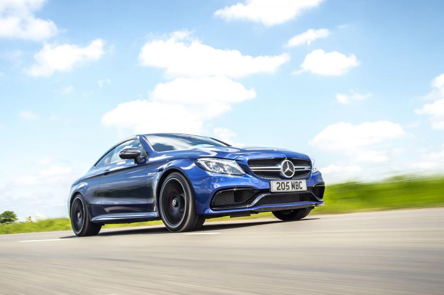  Mercedes-AMG C63 S Coupe 2016 года  (UK) (фото 17 из 30)
